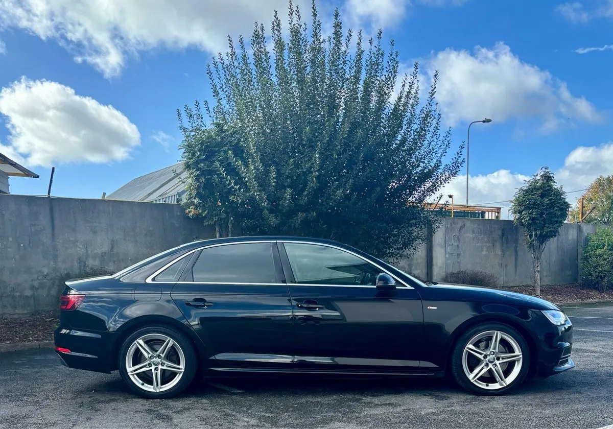 2017 (172) AUDI A4 S-LINE ULTRA SPORT - Image 2