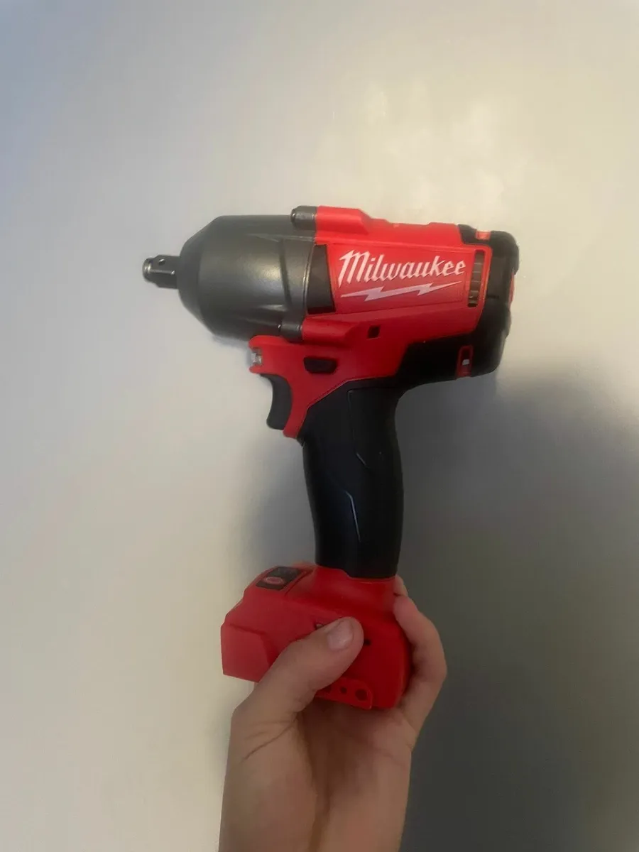 1/2Milwaukee impact gun