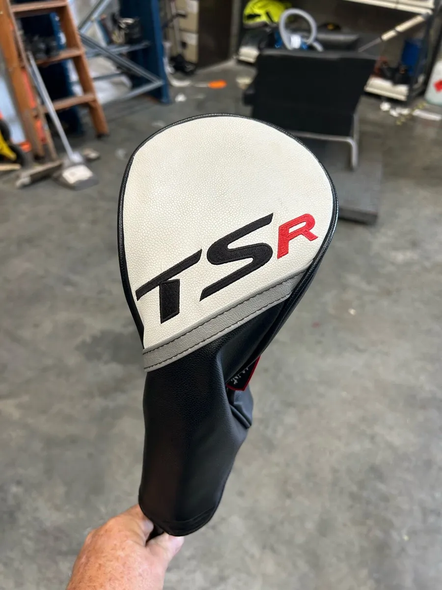 Left Handed Titleist TSr3 Driver - Image 1