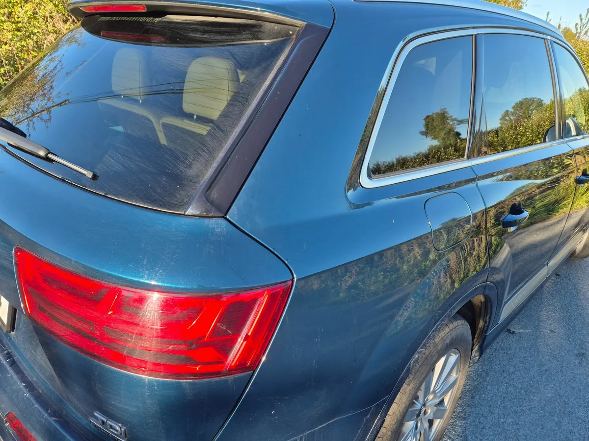 Audi Q7 2018 - Image 1