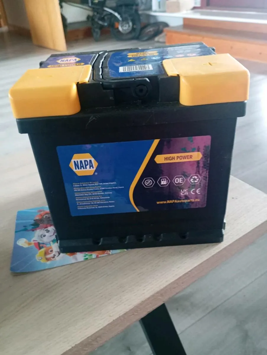 Car battery for 1.4 petrol - Image 1