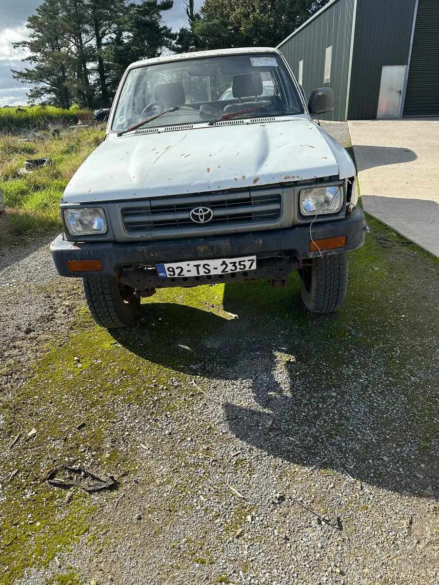 Toyota Hilux - Image 1