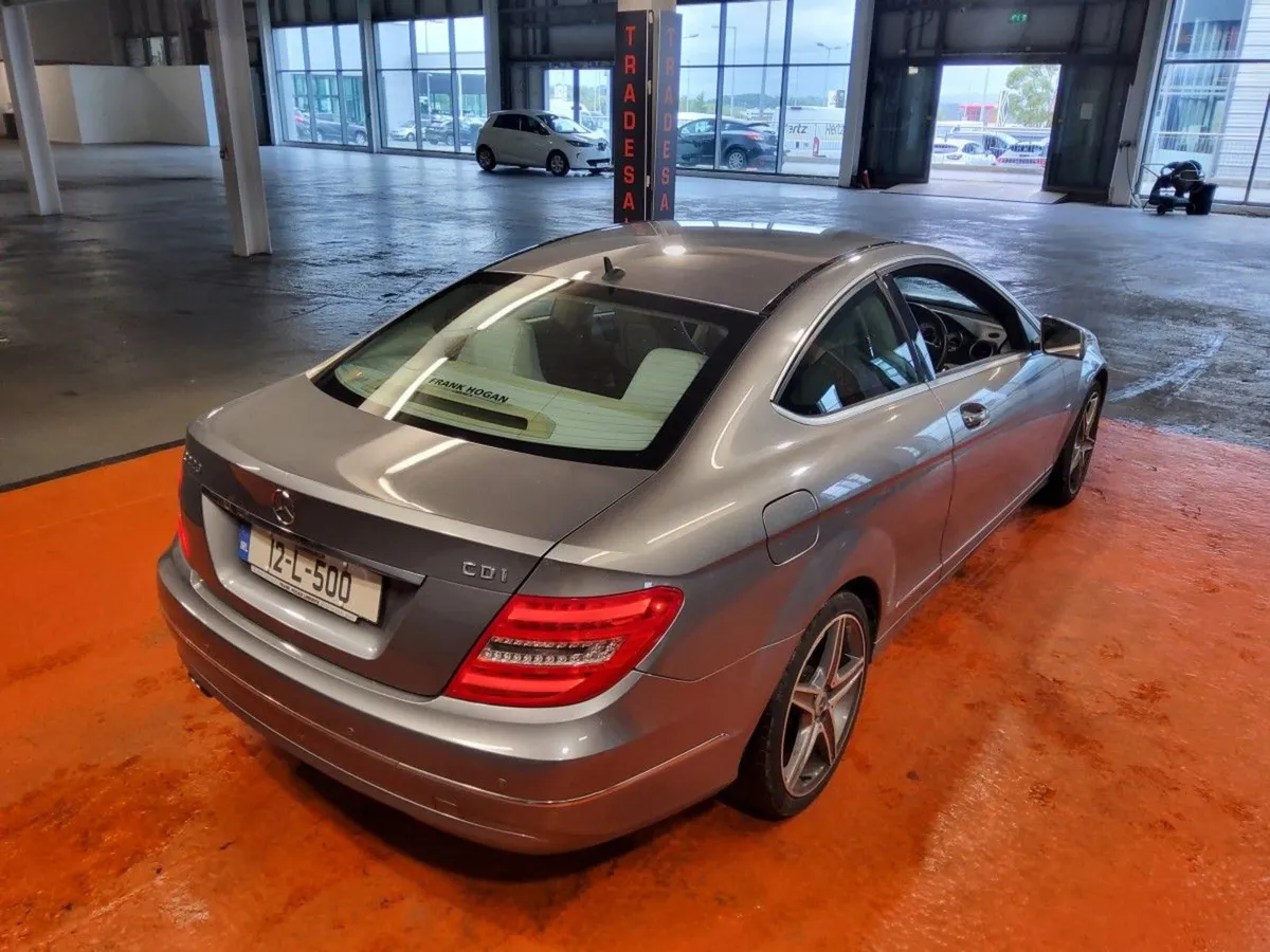Mercedes-Benz C-Class 2.1 C 220 CDI BE Coupe - Image 3