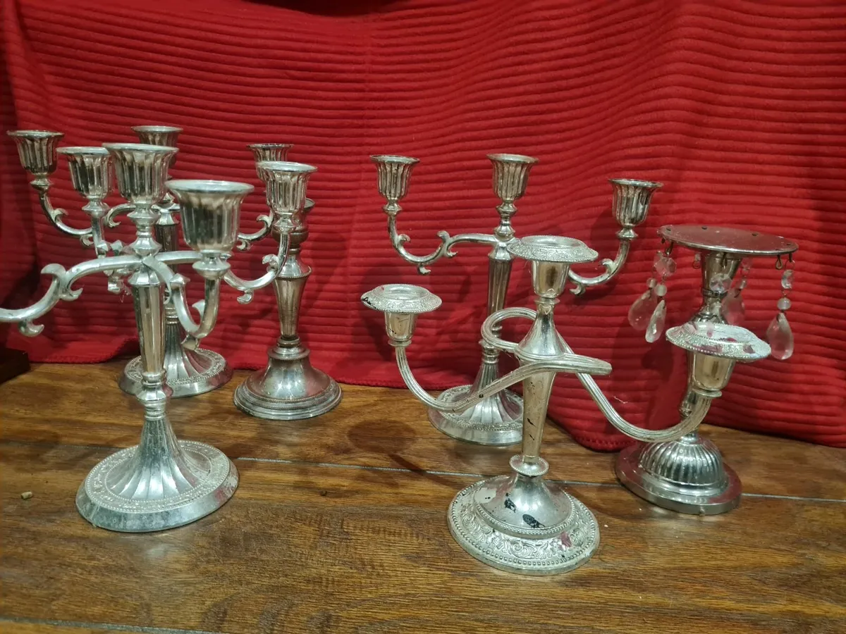 Candle sticks