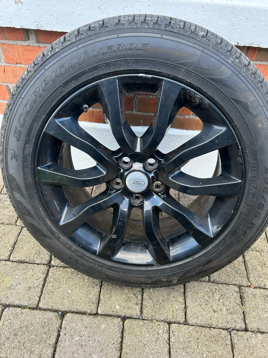 Land Rover wheels - Image 1