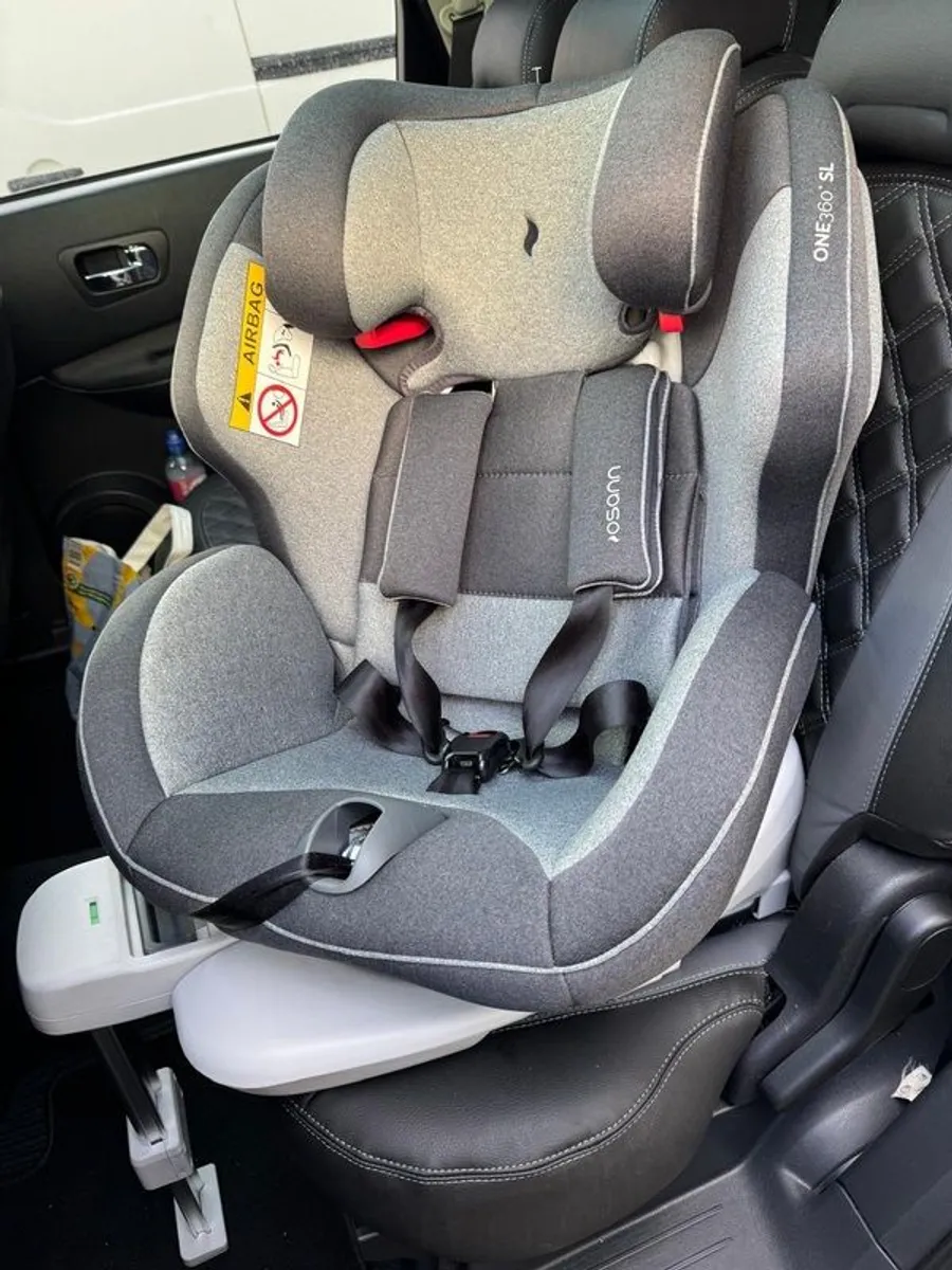 car - Image 1