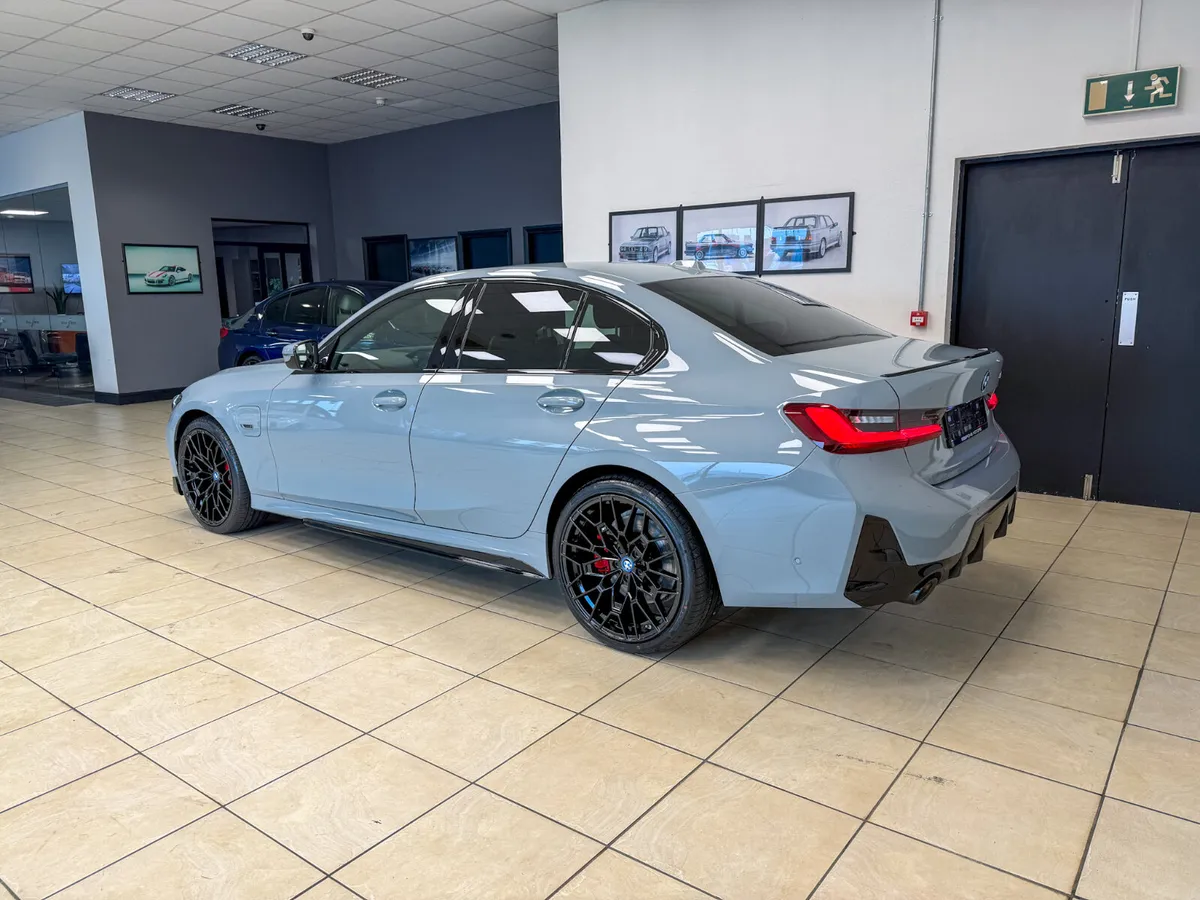 BMW 330E MSPORT PRO - Image 3