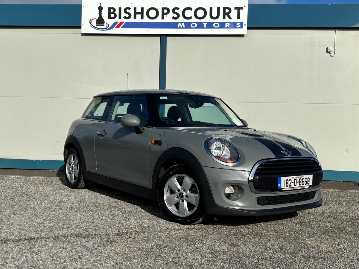 Mini Cooper 2018 - Image 2
