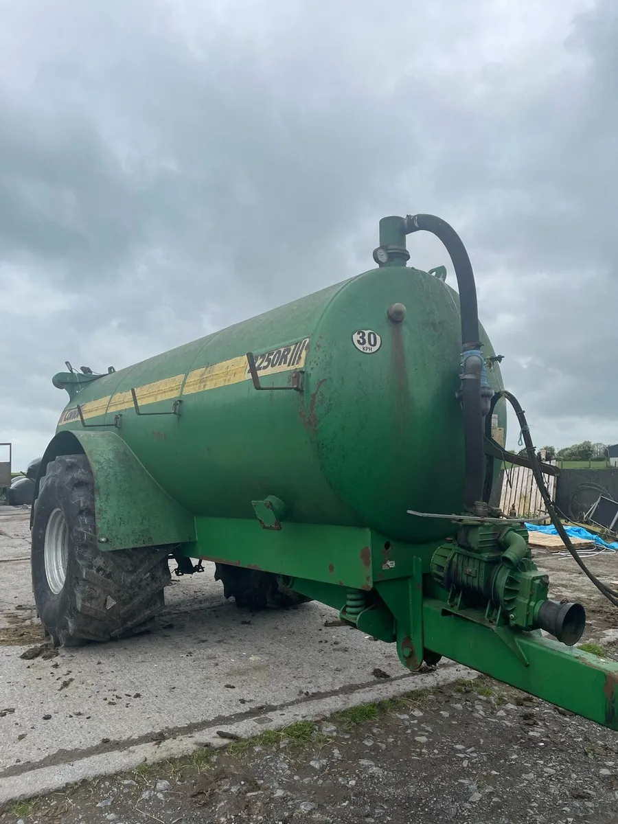 Conor slurry tanker - Image 2