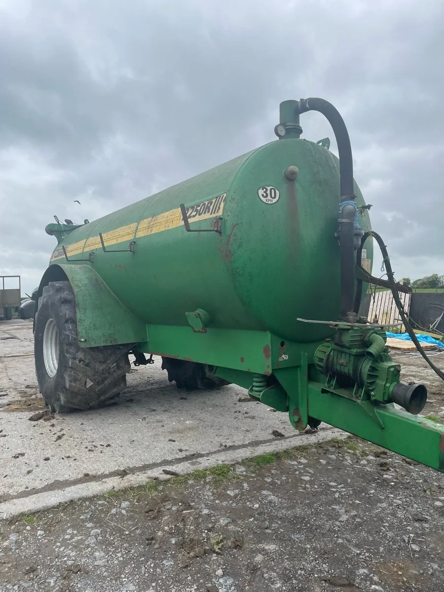 Conor slurry tanker - Image 3