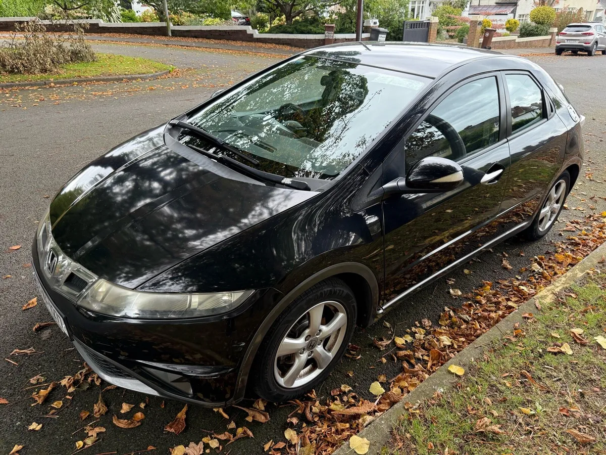 2009 Honda Civic LOW KMS - Image 2