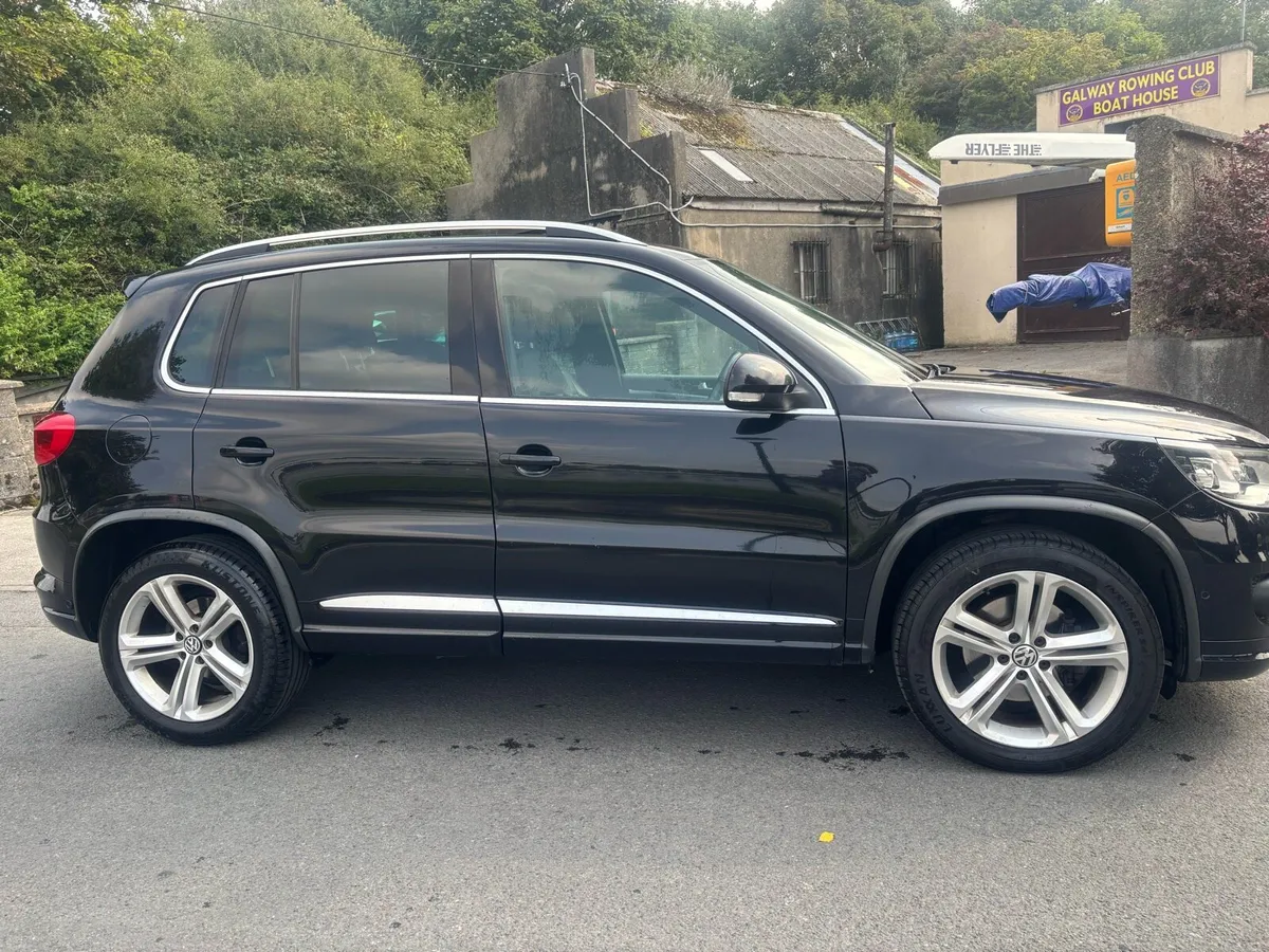 Volkswagen Tiguan 2.l tdi r line automatic - Image 3