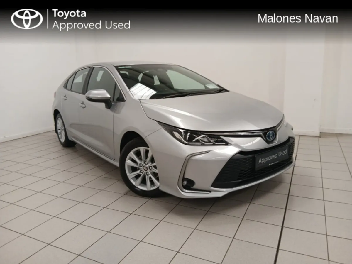 Toyota Corolla COROLLA LUNA SALOON - Image 1