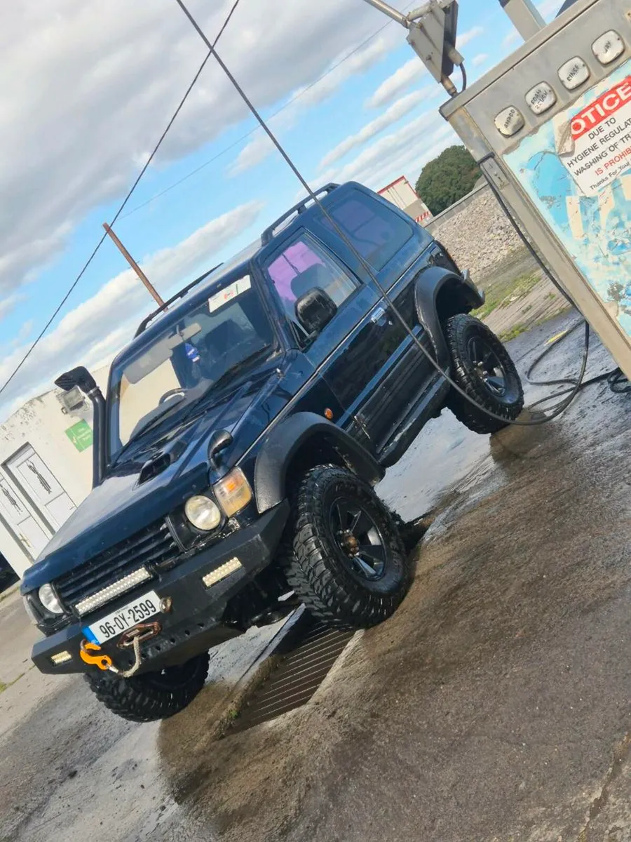 Pajero 2.8 - Image 1