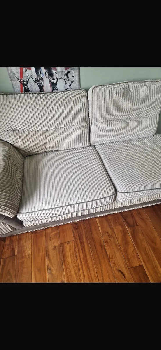 Right Sided Couch - Image 4