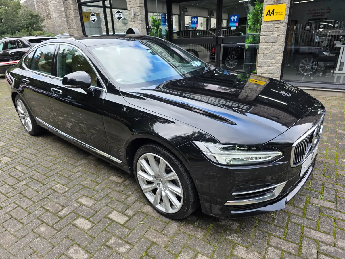 2019 VOLVO S90 2.0 T8 INSCRIPTION AWD. - Image 4