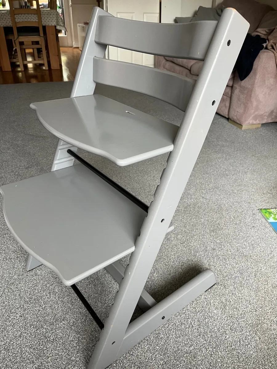 High chair - Image 2