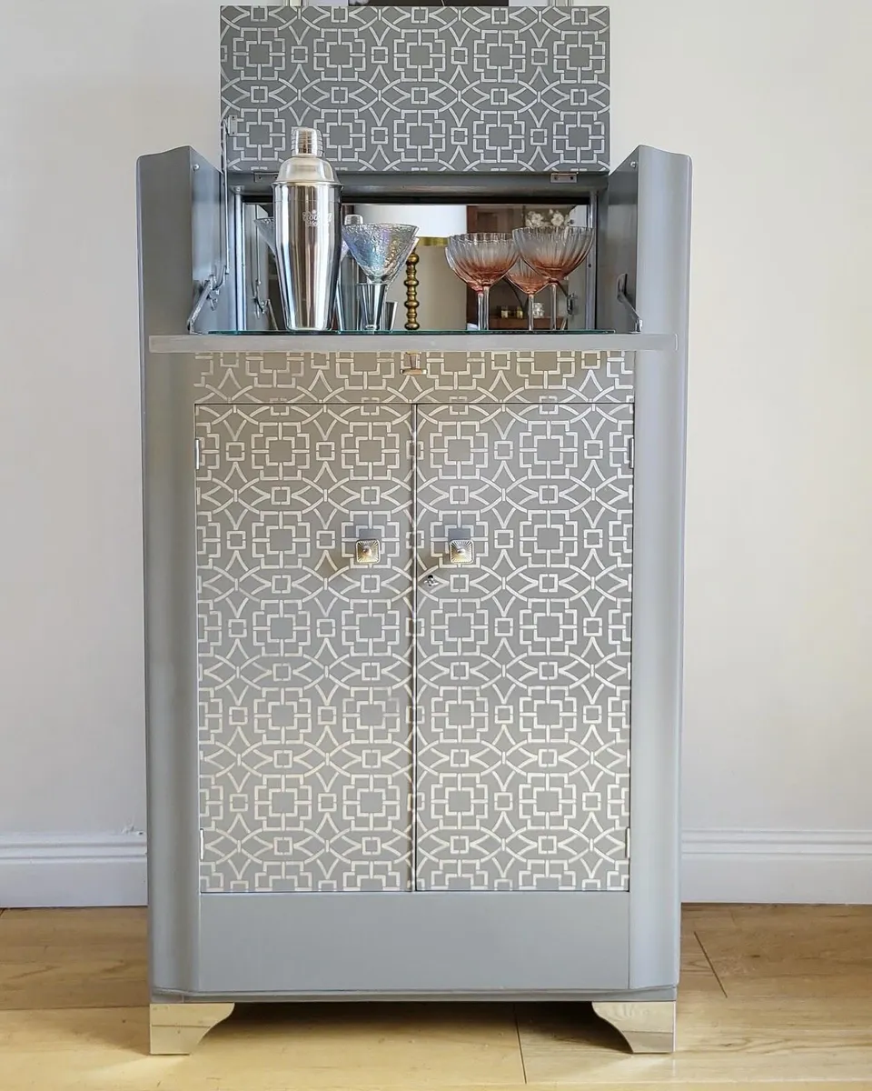 Mid century cocktail bar cabinet - Image 3