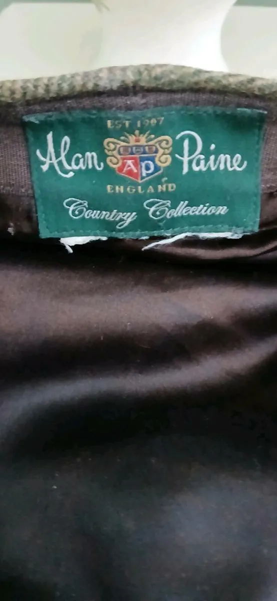 Alan Paine Tweed Cap - Image 3