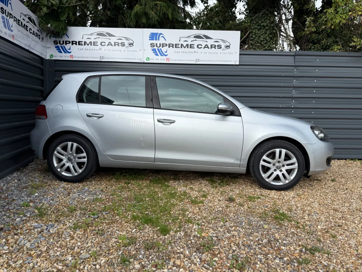 Volkswagen Golf 2010 - Image 3