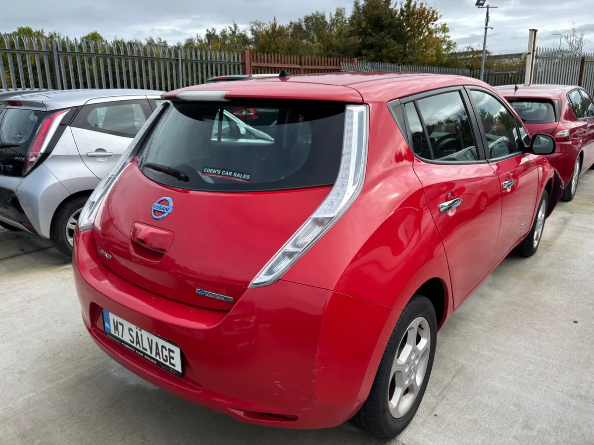 17 Leaf Acenta 24km Drives 140km - Image 3