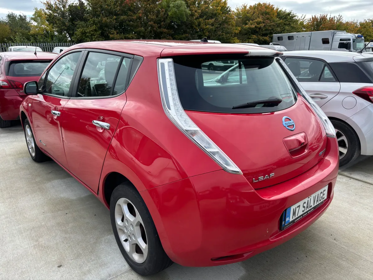 17 Leaf Acenta 24km Drives 140km - Image 4