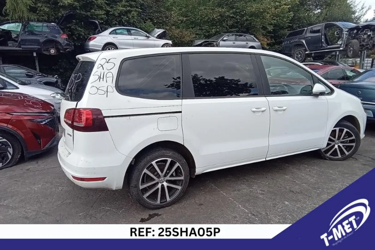 2017 VOLKSWAGEN SHARAN BREAKING FOR PARTS - Image 4