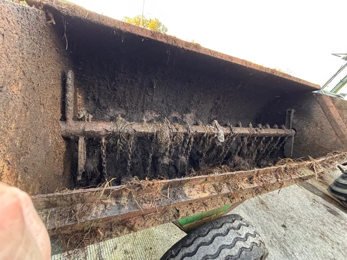 Muck spreader - Image 2