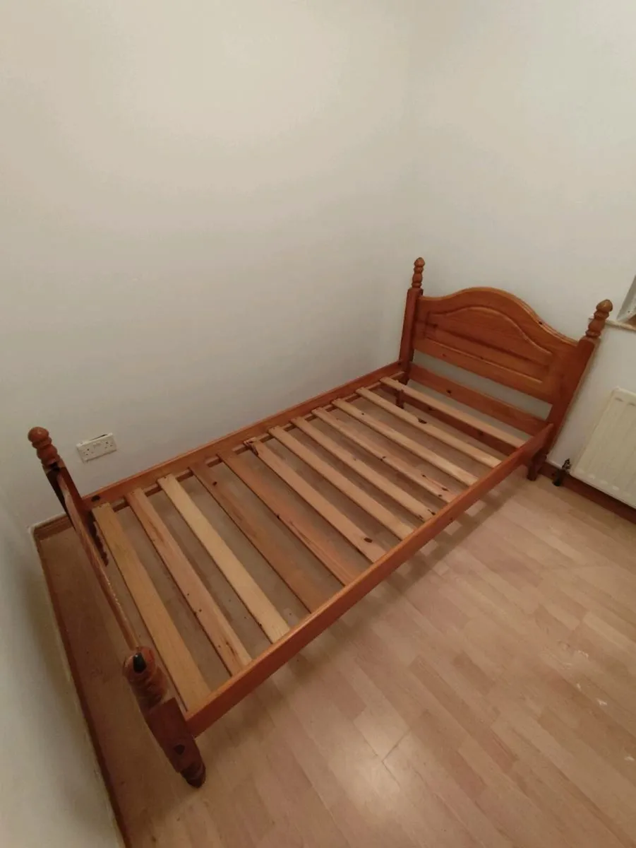 Single bed + mattress FREE