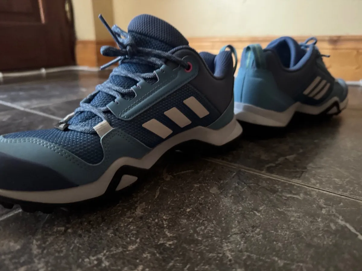 Adidas Terrex shoes with continental sole - Image 3