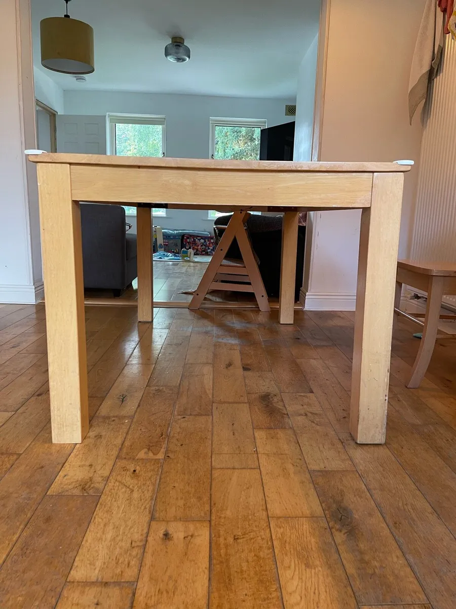 Dining table, solid wood, six seater - Image 2