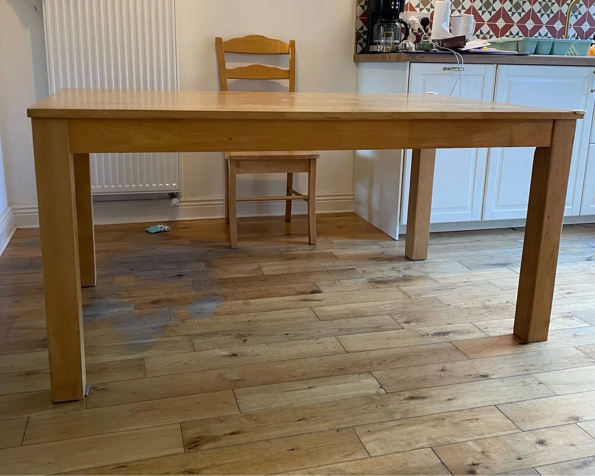 Dining table, solid wood, six seater - Image 4