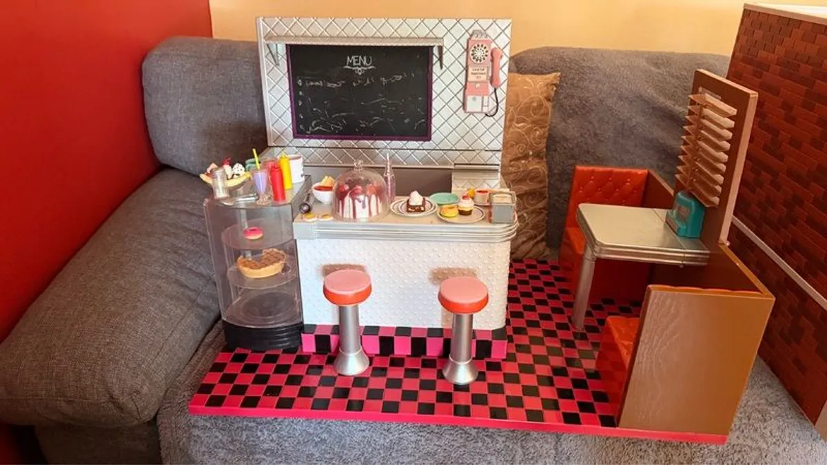 Our Generation Retro Diner Playset - Image 1