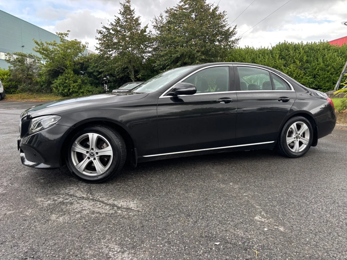 182 Mercedes-Benz E-Class E220 CDI ~ Avantgarde ~ - Image 2