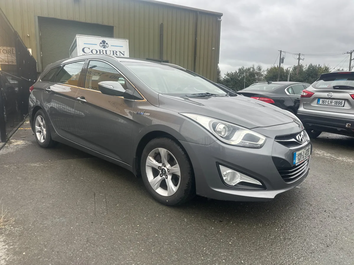 Hyundai i40 2013 Manual Diesel Estate Fresh NCT - Image 3
