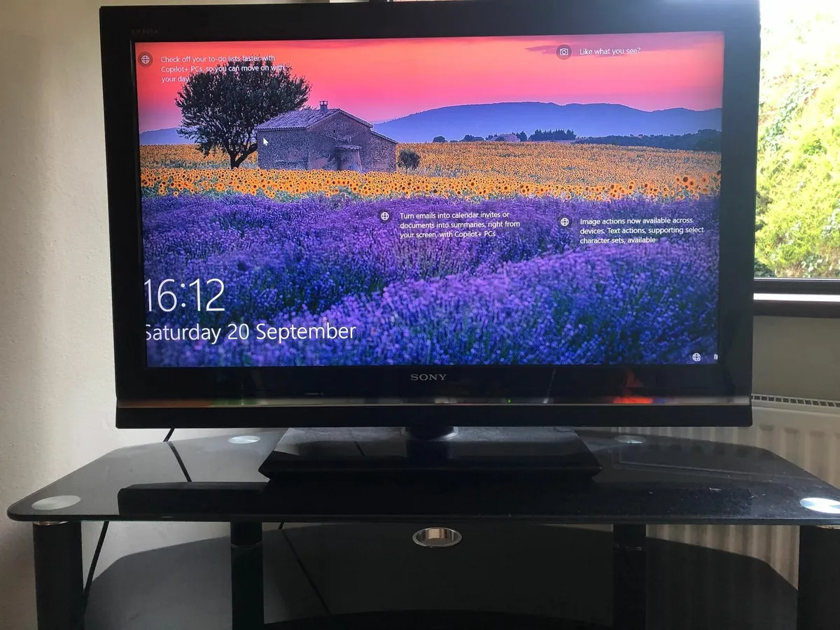 37 " Sony Bravia TV 1080p LCD & Remote + Stand - Image 1