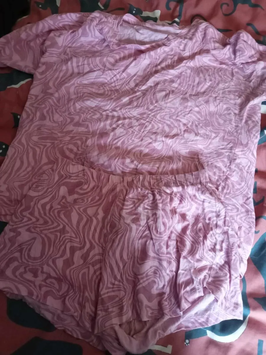 Ladies pj shorts set bundle size 8_10 - Image 1