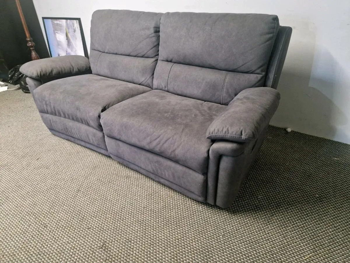 Sofa - Image 4