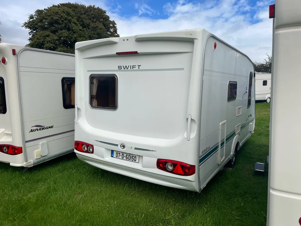 2 birth caravan - Image 3
