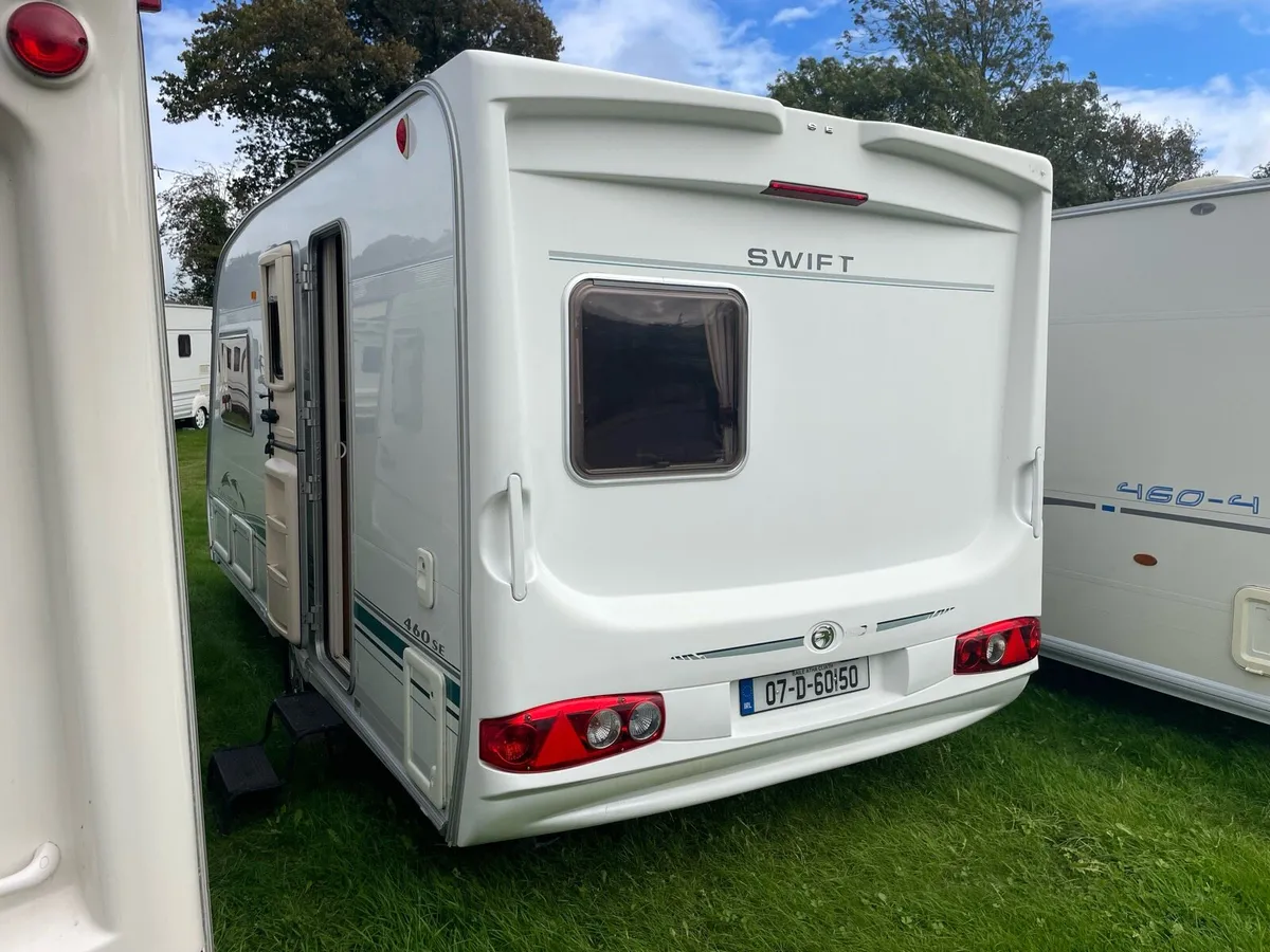 2 birth caravan - Image 4