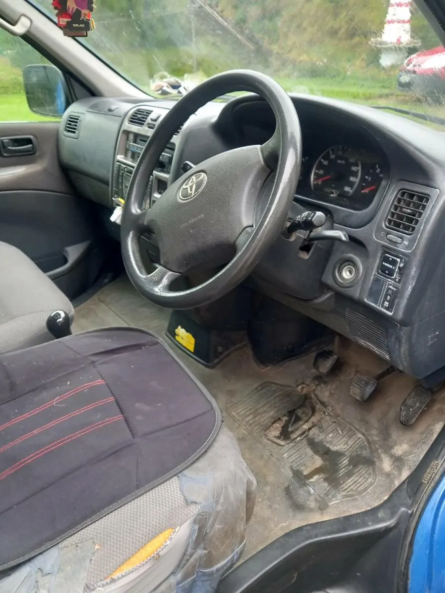 Toyota hiace D4D l.w.b - Image 2