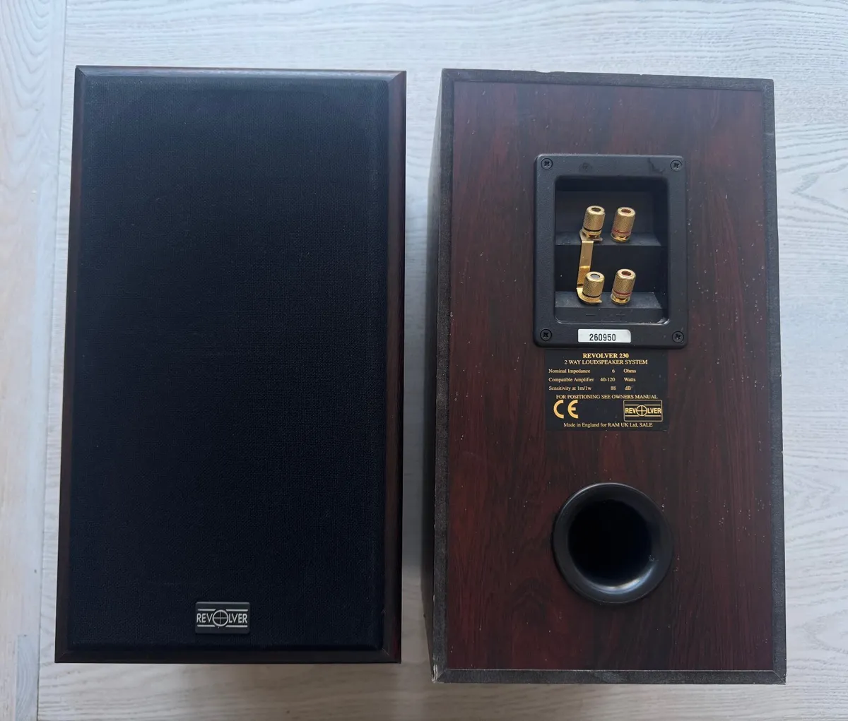 speakers - Image 4