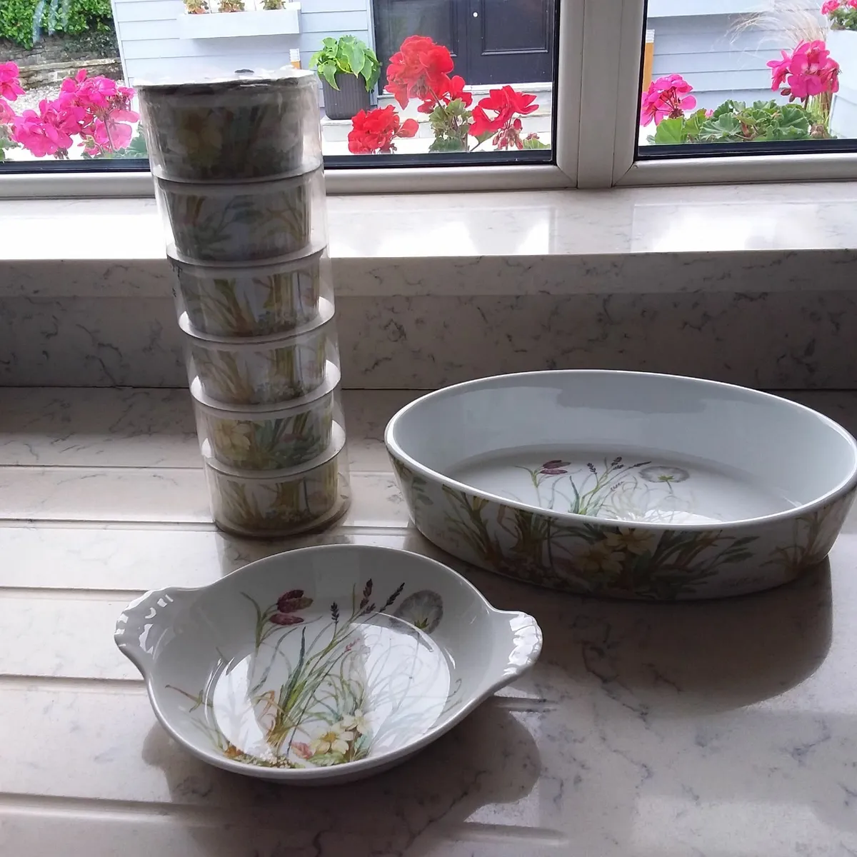Vintage French Pillivite 2 Serving Dishes & 6 Rame - Image 1