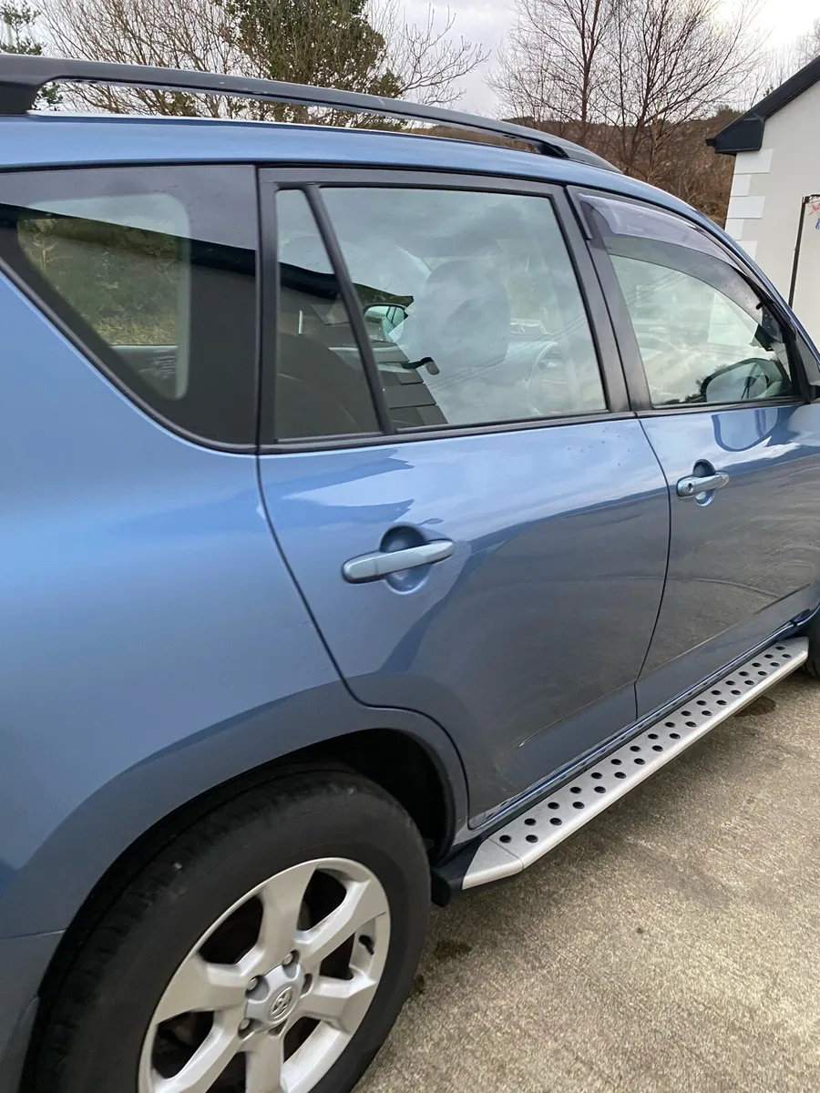 Rav 4 low mileage - Image 3