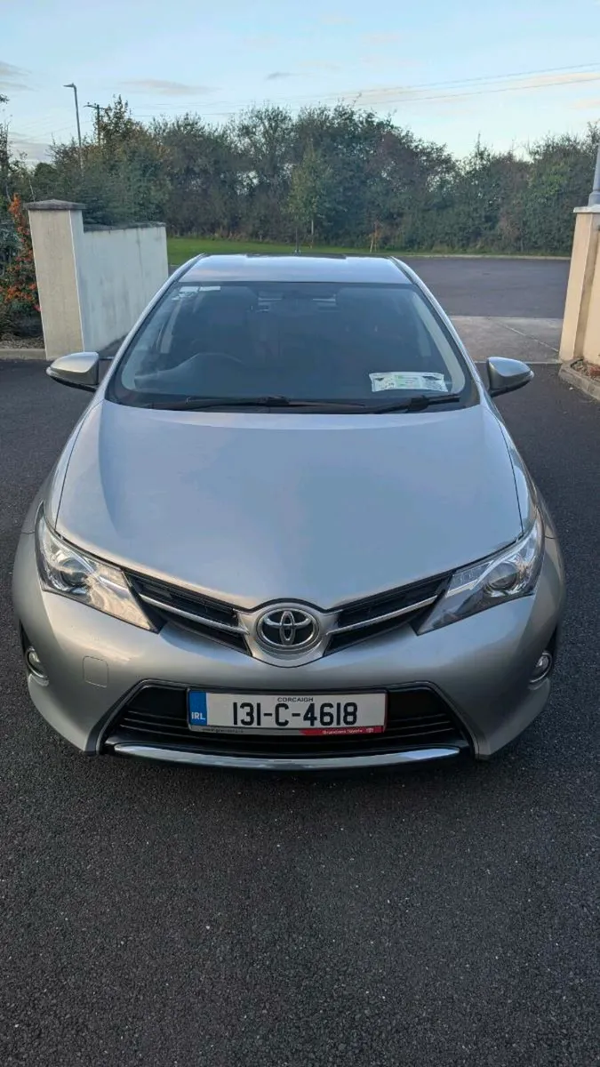 Toyota Auris - Image 2