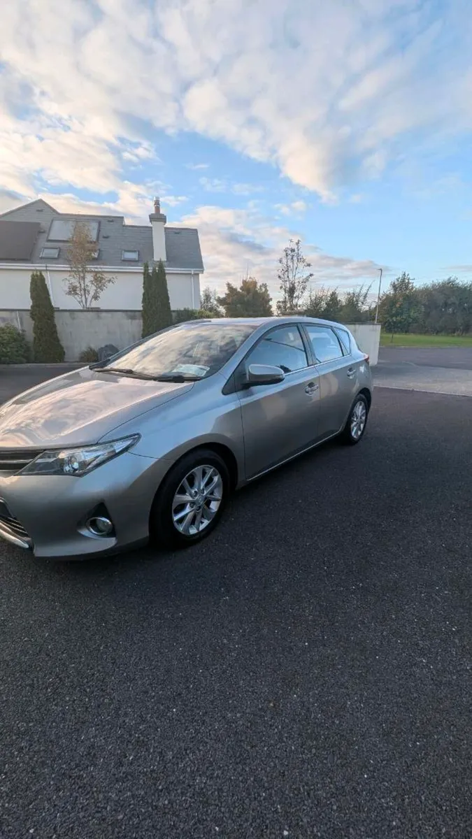Toyota Auris - Image 3