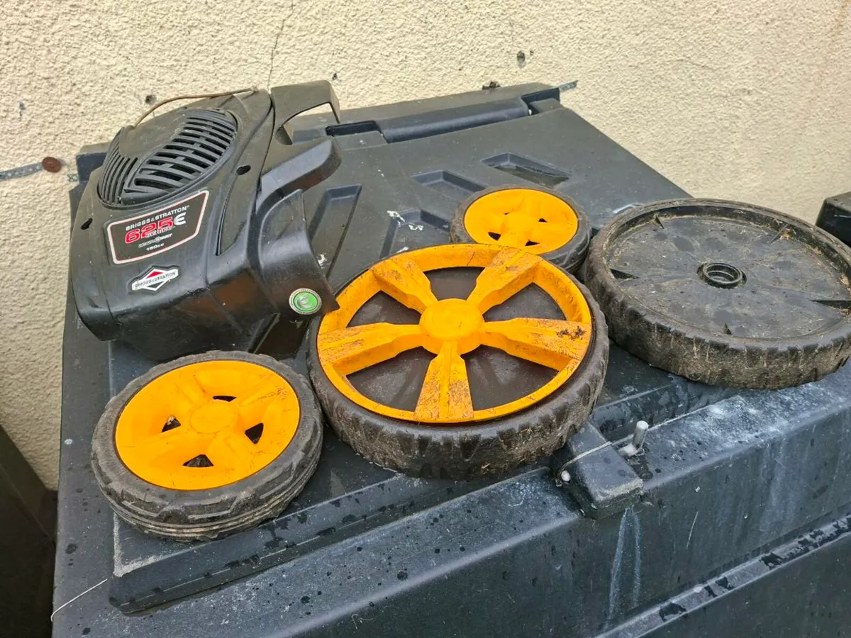 lawnmower wheels v.g.c - Image 2