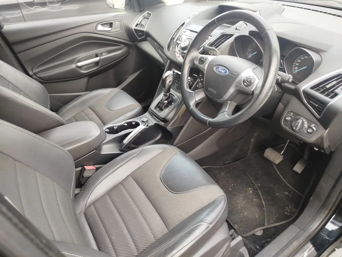 Ford Kuga Titanium 2.0tdci AWD . Automatic (issue) - Image 4
