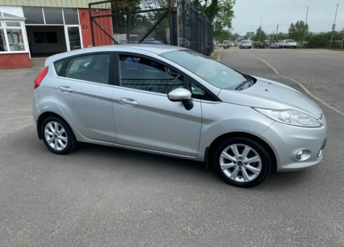 Ford Fiesta 2009 (Rare automatic, very low milage! - Image 1
