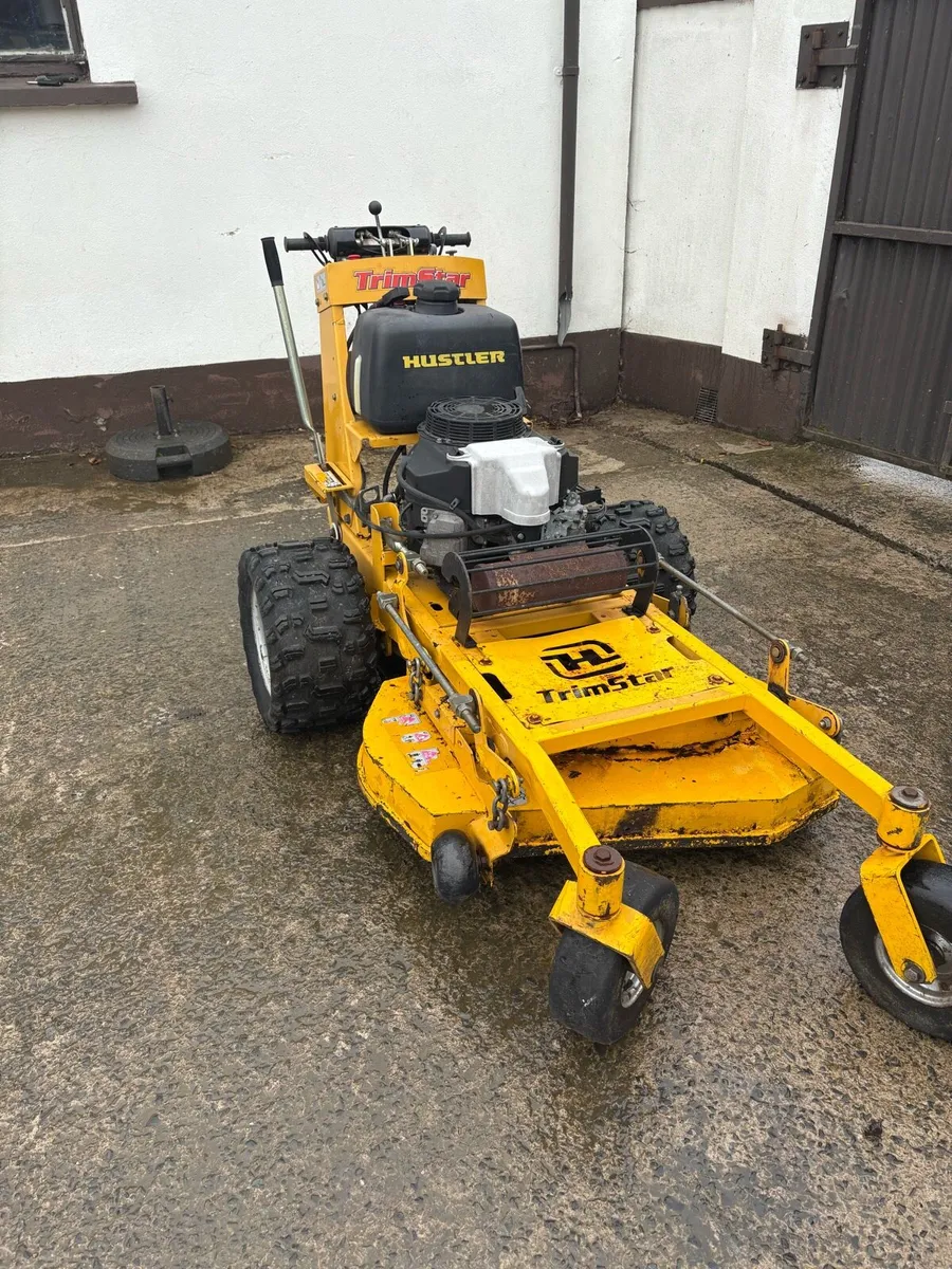 Hustler Trimstar Commercial mower - Image 4